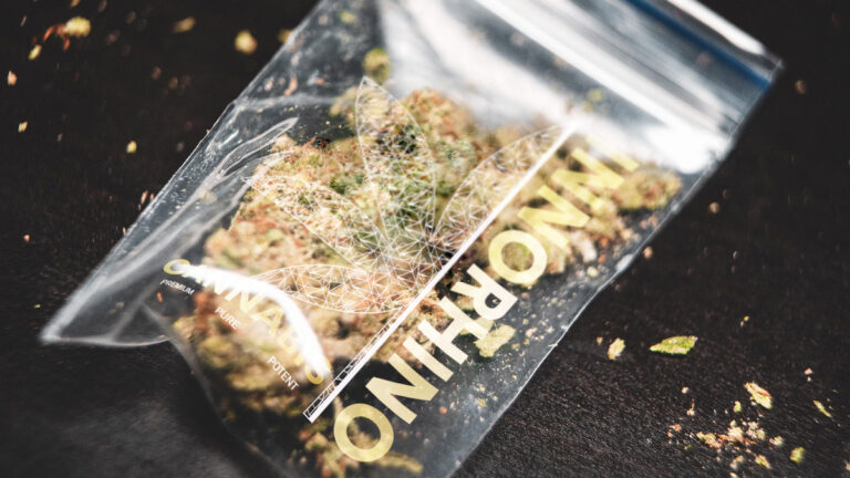Cannabis Flower Mylar Bag Packaging - INNORHINO